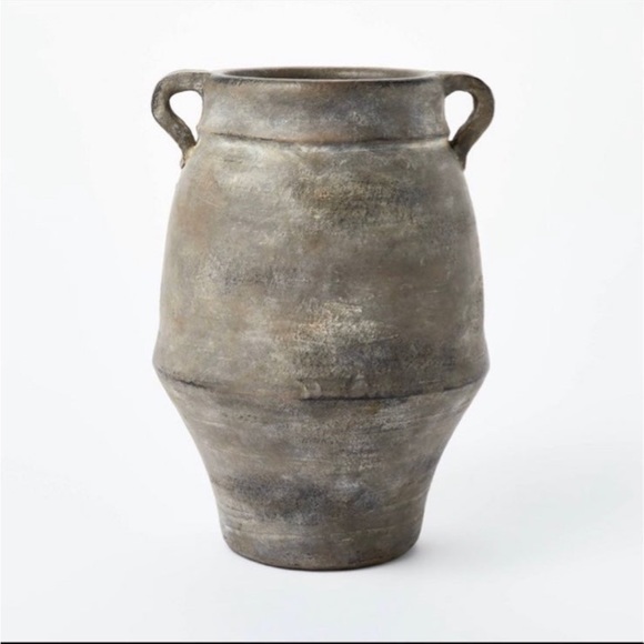 Studio McGee Threshold Terracotta Vase Black Large - Picture 1 of 4